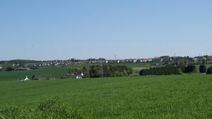 View of Muirhead and Birkhill from the north